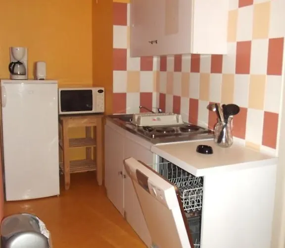 מלון דירות Hotel L'Oceane 2*