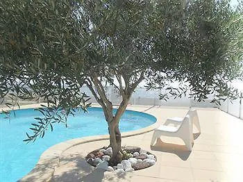 Hotel L'Oceane מלון דירות