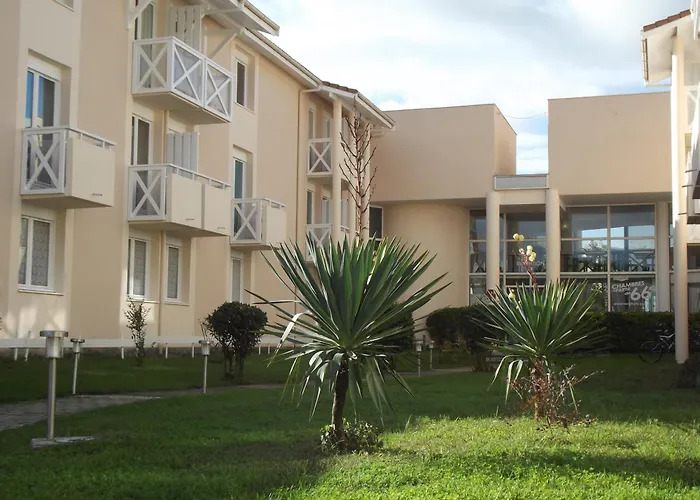 Hotel L'Oceane מלון דירות