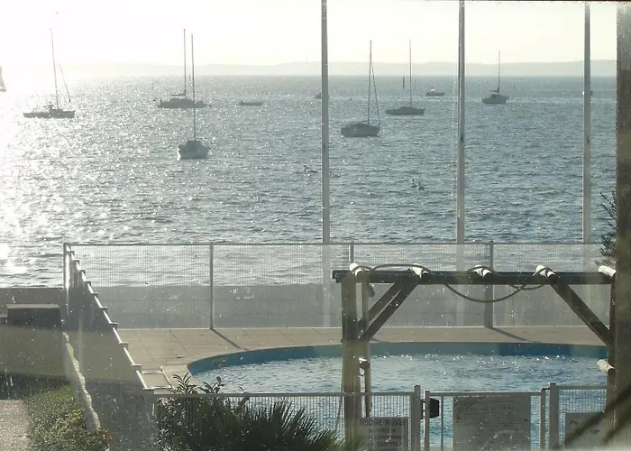 Hotel L'Oceane מלון דירות